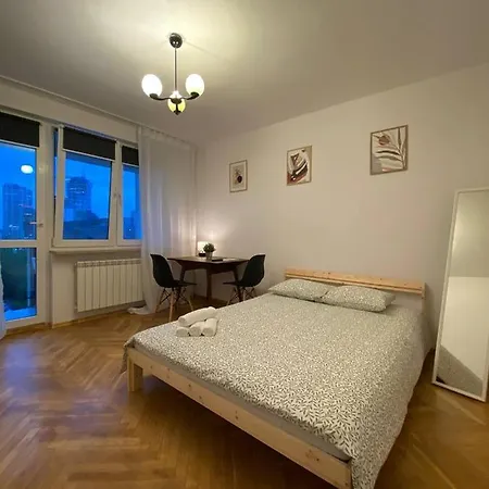 Halby Panska 55 Gasthuis Warschau